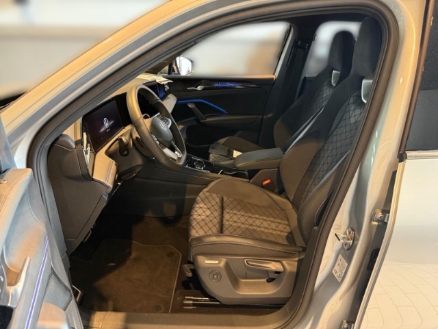 Volkswagen Tiguan 2.0 TDI IQ.Drive R-Line