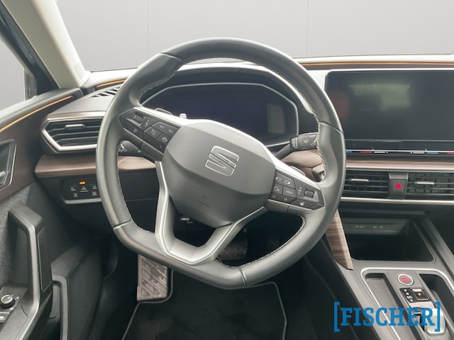 Seat Leon 1.5 eTSI DSG Sportstourer Xcellence