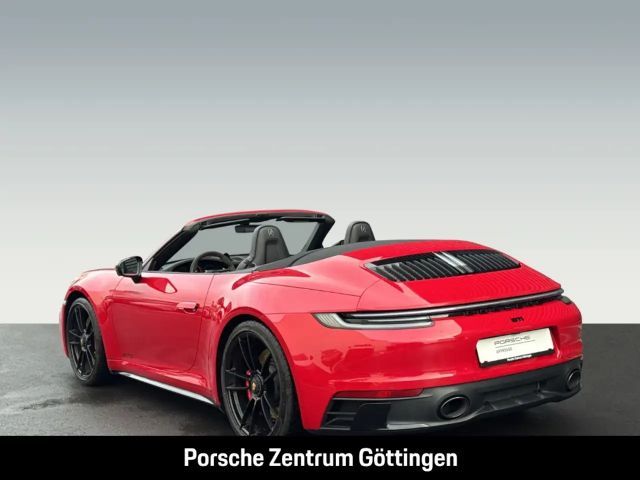 Porsche 992 4 Cabrio Carrera GTS