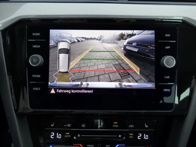 Volkswagen Passat 2.0 TDI Business DSG Variant