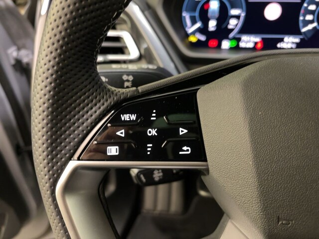 Audi Q4 e-tron SUV 45 e-tron Audi Q4 e-tron