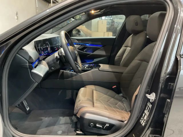 BMW 540 540d M-Sport Touring xDrive