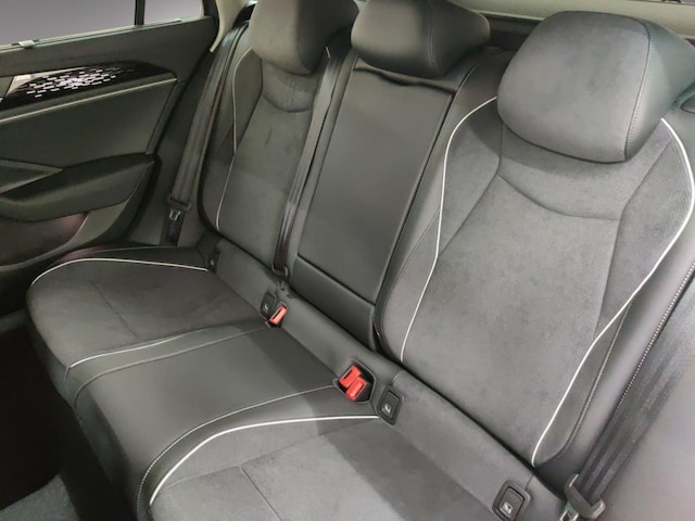 Volkswagen Passat 2.0 TDI Business DSG Variant