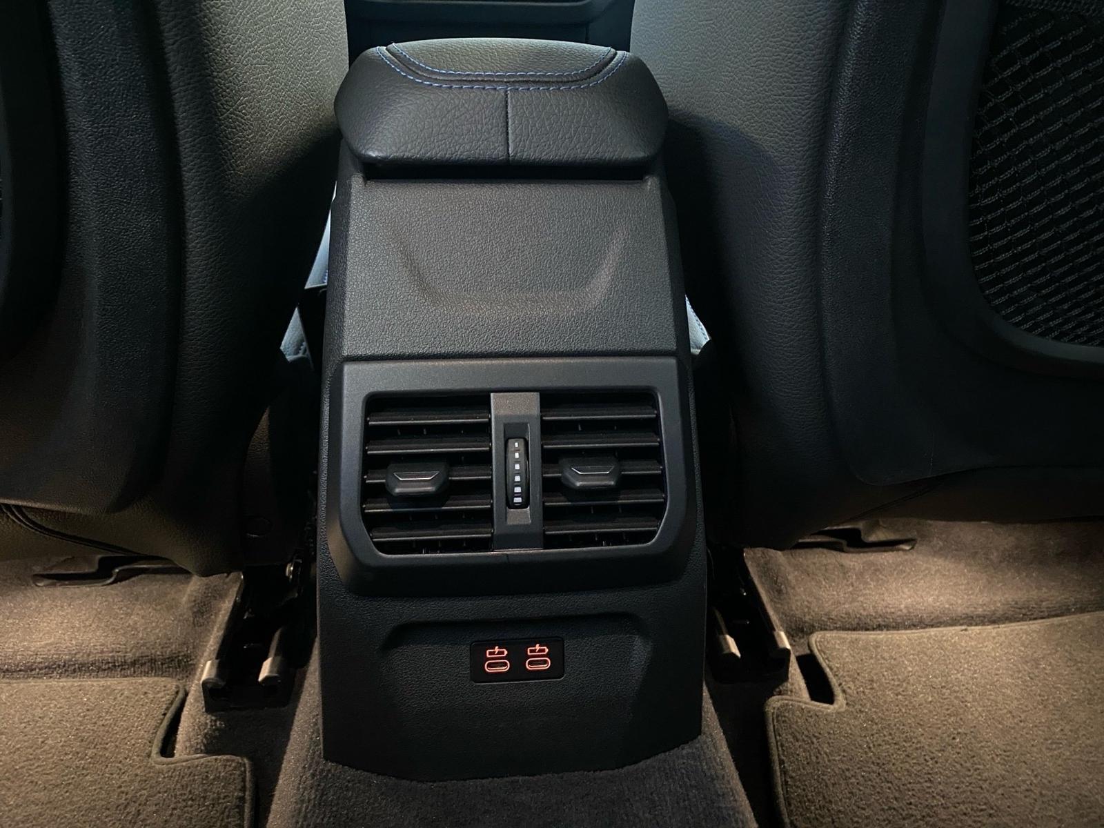 BMW 135 135i 5-deurs Sedan xDrive