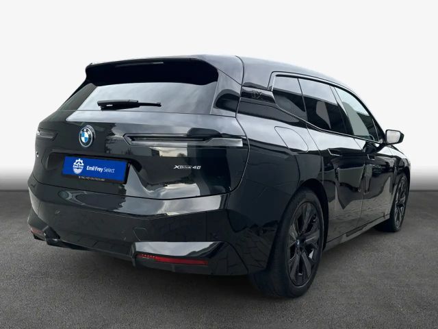 BMW iX xDrive40