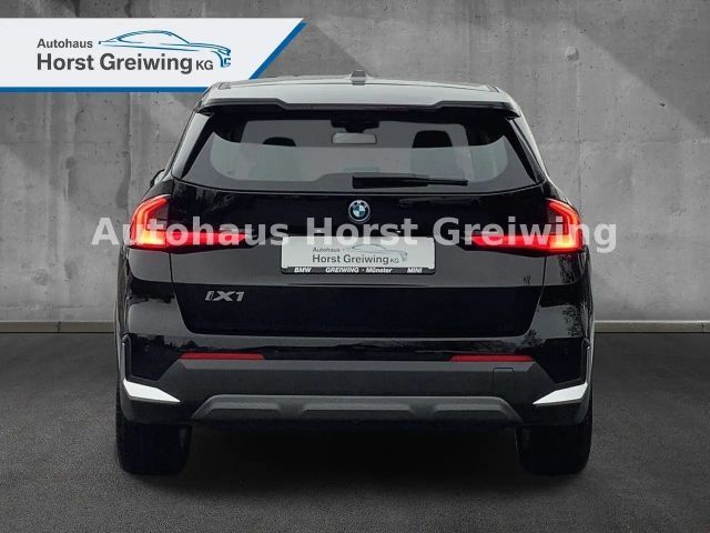 BMW iX1 xDrive