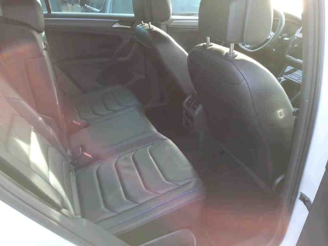 Volkswagen Tiguan *Sonderleasing* *AKRAPOVIC* Pano Leder Memory