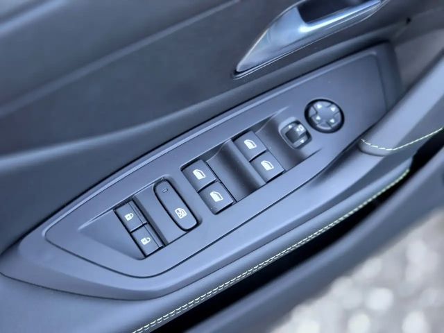 Peugeot 308 EAT8 GT-Line Premium PureTech