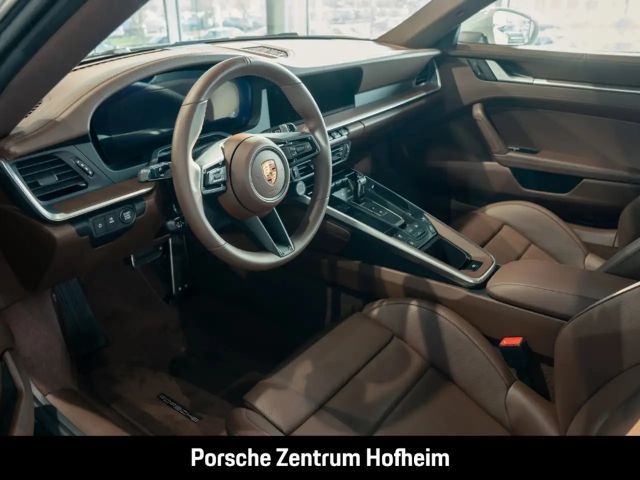 Porsche 992 Carrera Coupé