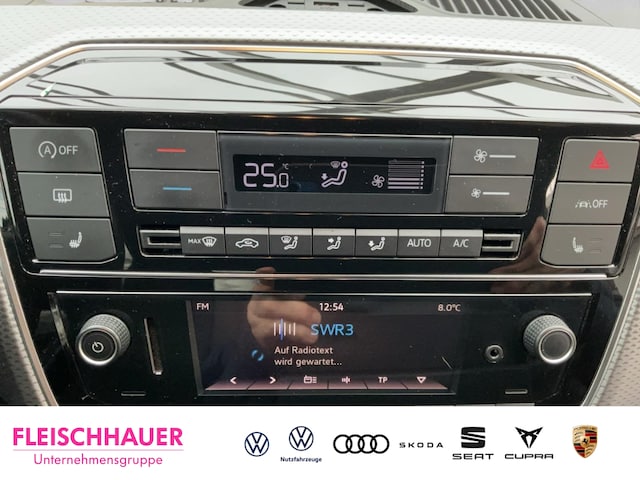 Volkswagen up! Move Move up!