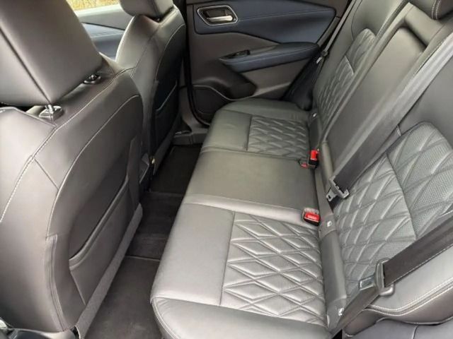 Nissan Qashqai DIG-T Tekna