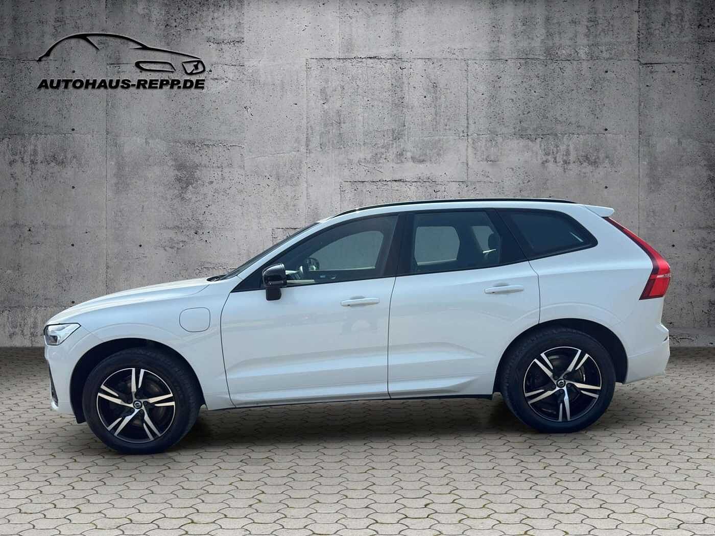 Volvo XC60 AWD R-Design Recharge T6