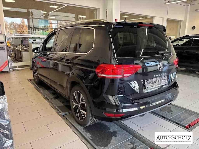 Volkswagen Touran 1.5 TSI Highline