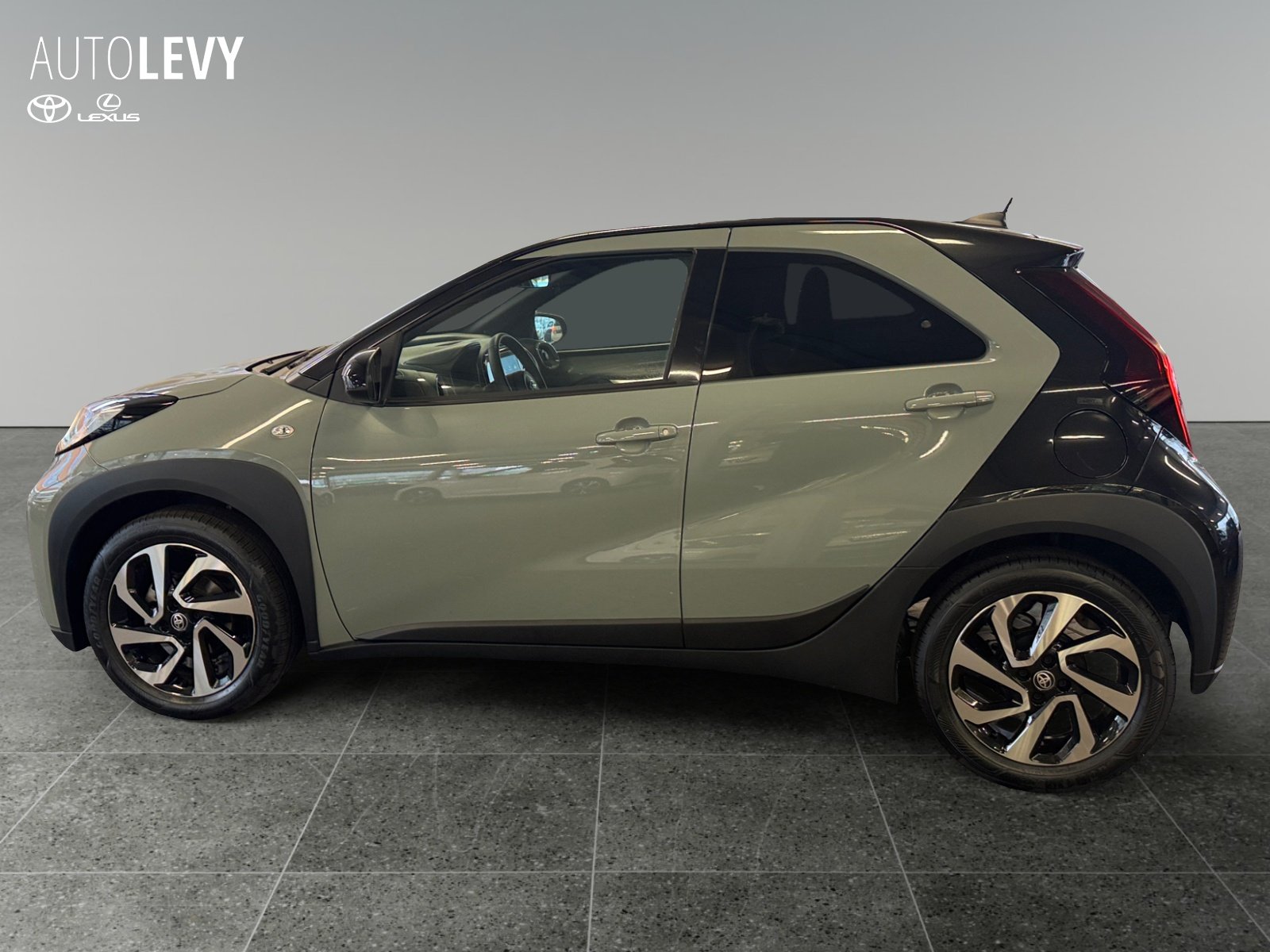 Toyota Aygo X 5-deurs Basis