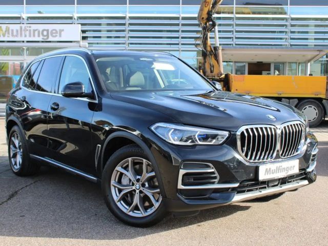BMW X5 x40d KomfS.HUD PanoD.ACC Laser 2-Achsluft.AHK