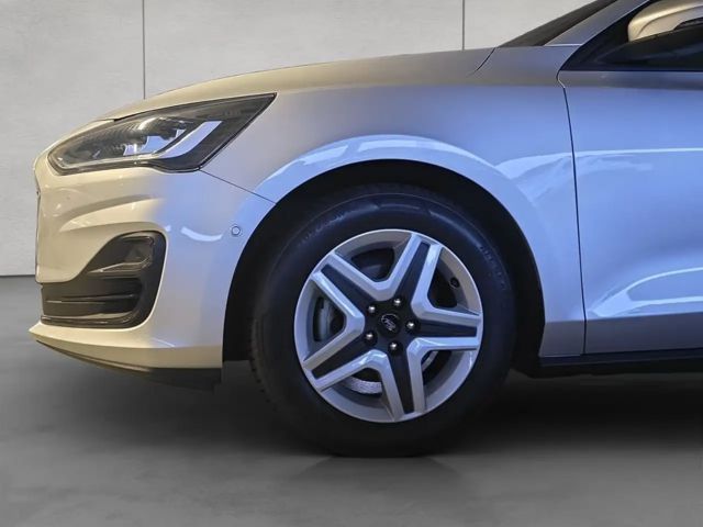 Ford Focus Cool & Connect EcoBoost Wagon