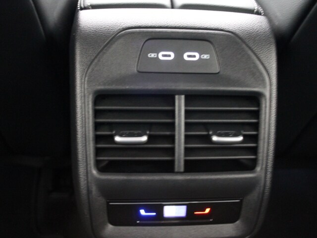 Volkswagen Passat 1.5 eTSI DSG Variant