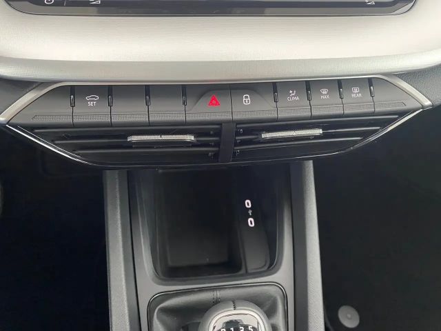 Skoda Octavia Essence TSI