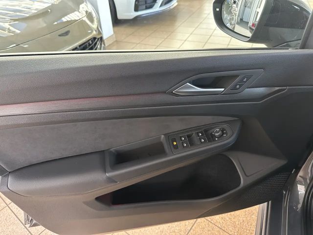 Volkswagen Golf GTI Style