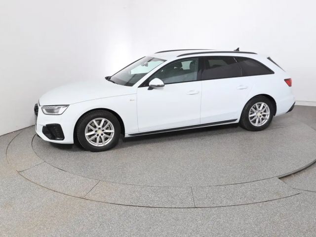 Audi A4 35 TFSI S-Line