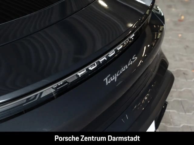 Porsche Taycan 4S