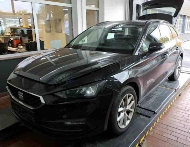 Seat Leon 2.0 TDI DSG Sportstourer Style
