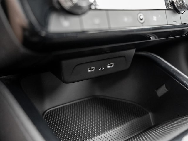 Skoda Fabia 1.0 MPI 5-GANG SpurH SoundSys