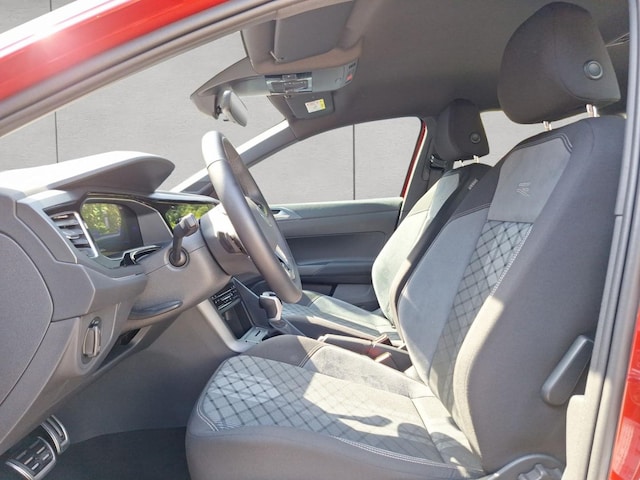 Volkswagen Taigo 1.0 TSI DSG R-Line