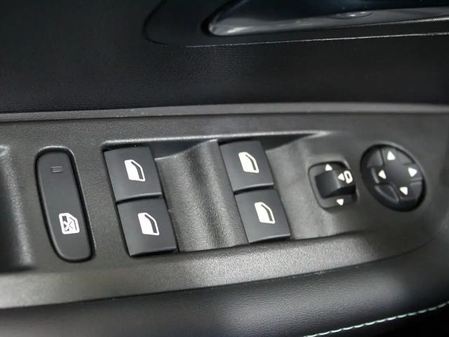 Peugeot 208 Allure Pack PureTech