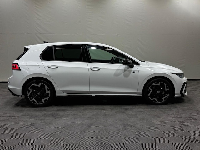 Volkswagen Golf 2.0 TDI DSG R-Line