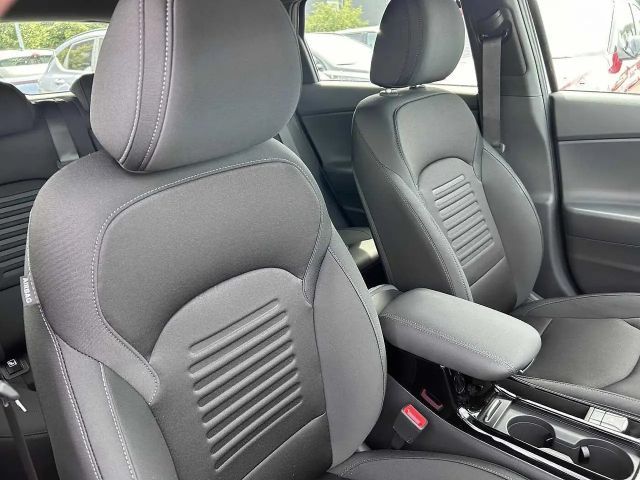 Hyundai i30 Advantage Hybrid T-GDi