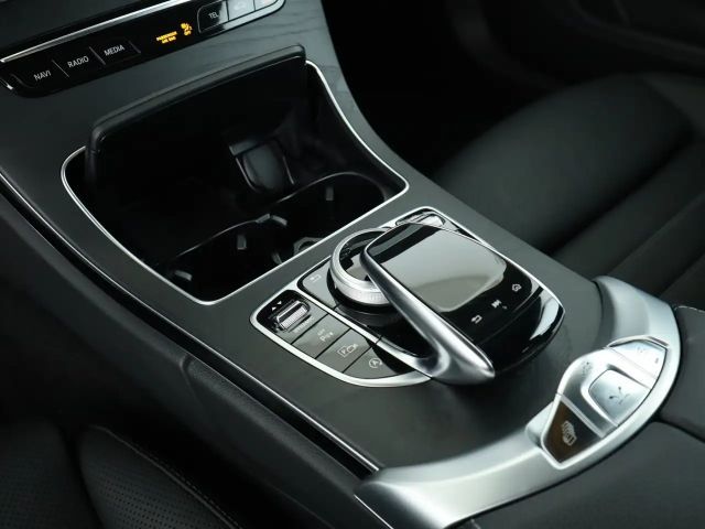 Mercedes-Benz C 300 AMG Line Cabriolet