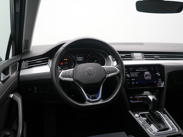 Volkswagen Passat DSG GTE Variant