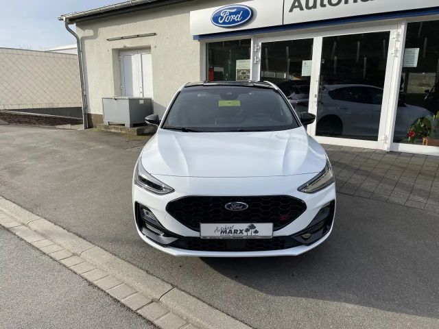 Ford Focus ST Line
