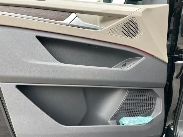 Volkswagen Multivan 2.0 TDI DSG Lang Style T7