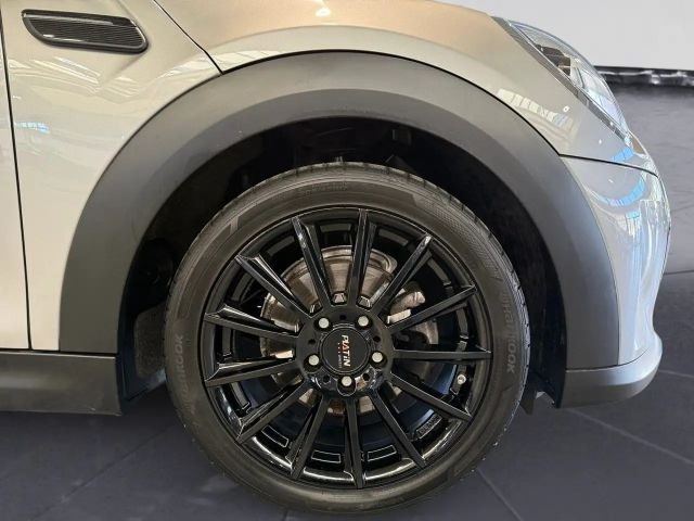 MINI Cooper Essential