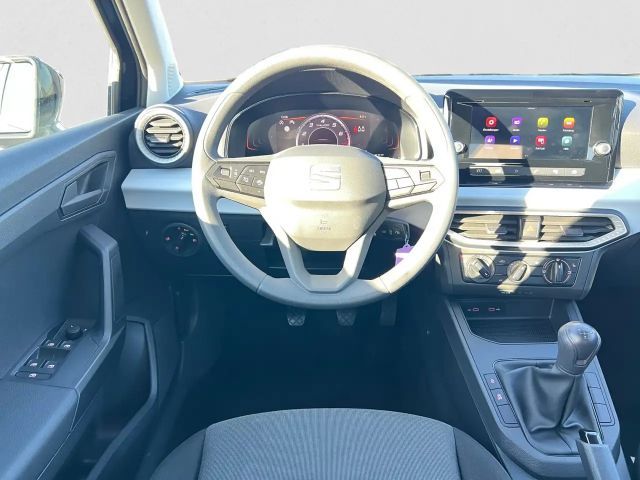 Seat Arona Reference