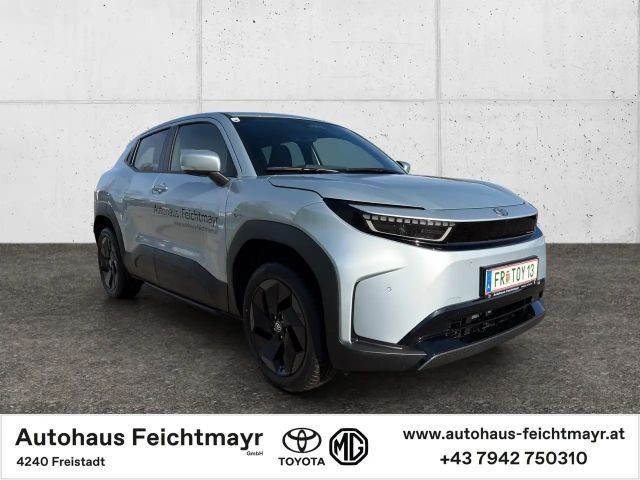 Toyota Urban Cruiser AWD-i Teamplayer Elektrik 5t.