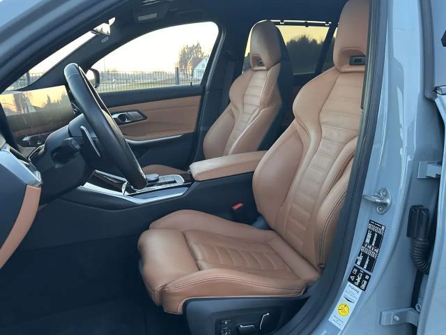 BMW 320 320d M-Sport Touring xDrive