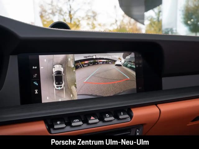 Porsche 992 4 Cabrio Carrera GTS