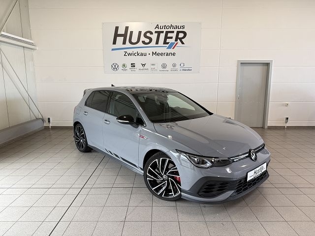 Volkswagen Golf 2.0 TSI DSG Golf VIII Style