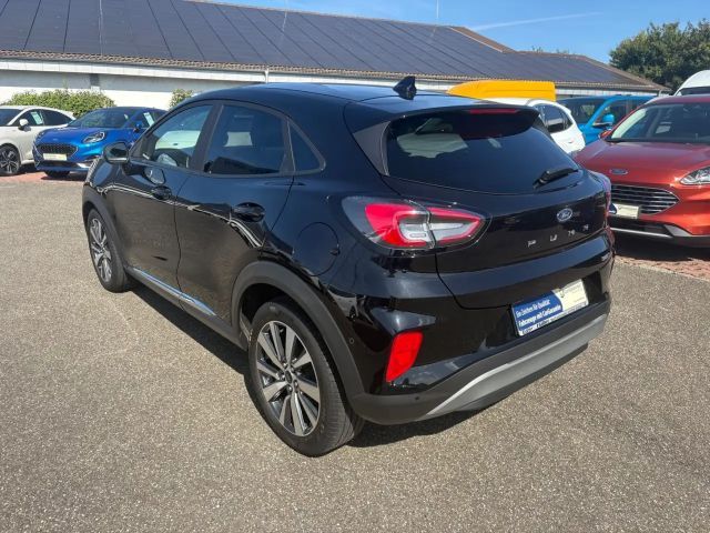 Ford Puma EcoBoost Titanium