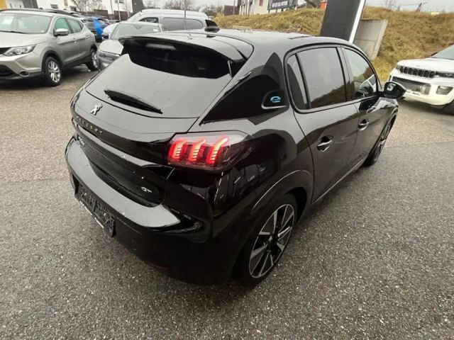 Peugeot E-208 GT-Line