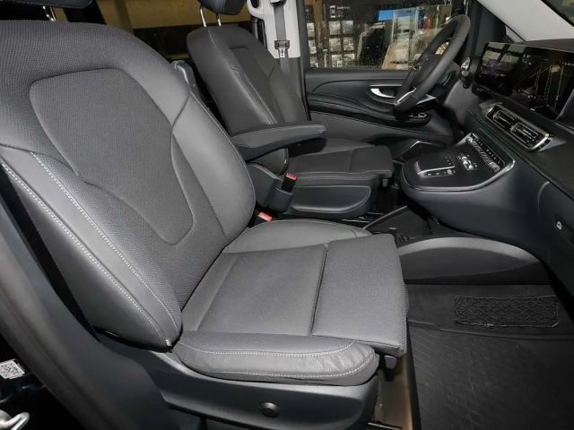 Mercedes-Benz V 300 AMG Line