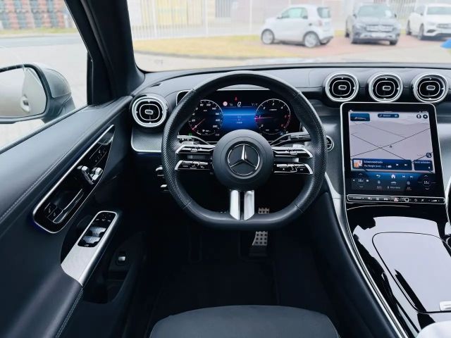 Mercedes-Benz GLC 300 AMG Line GLC 300 d