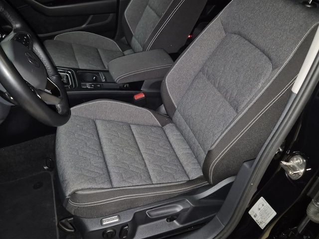 Volkswagen Passat 1.5 TSI Business DSG Variant