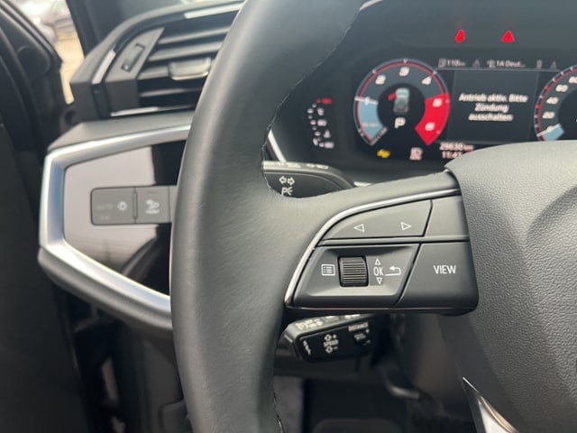 Audi Q3 35 TDI S-Tronic