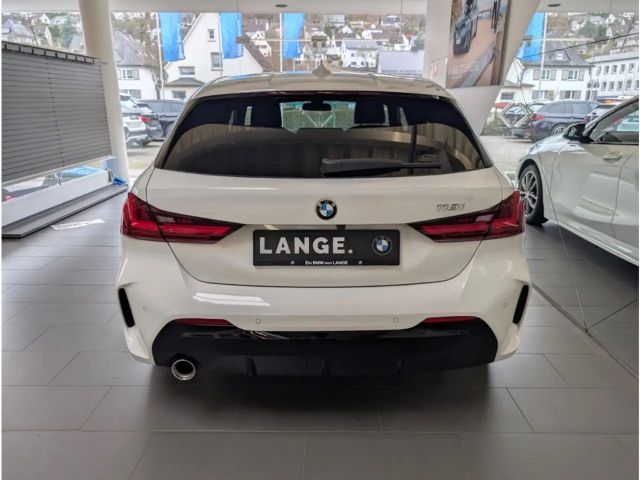 BMW 118 118i M-Sport Sedan