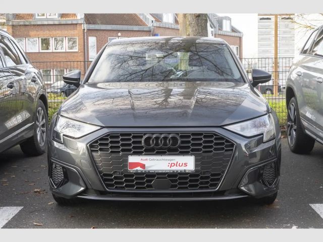 Audi A3 30 TFSI Sedan Sportback
