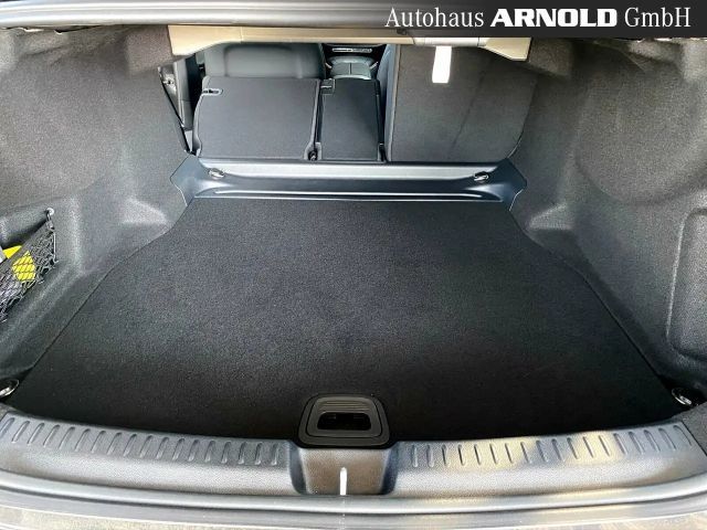 Mercedes-Benz E 200 AVANTGARDE Sedan